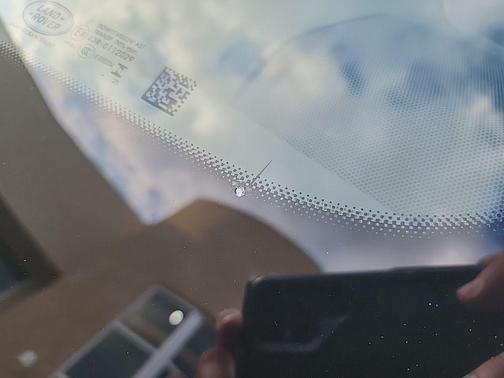 Ostuni Pearl White 2025 Land Rover Range Rover Sport P400 Dynamic SE