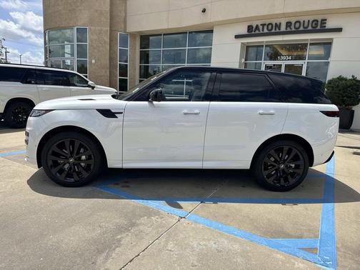 Ostuni Pearl White 2025 Land Rover Range Rover Sport P400 Dynamic SE
