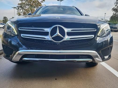 2019 Mercedes-Benz GLC 300 Base