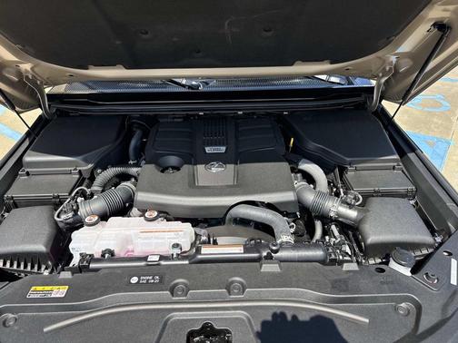 Earth 2026 Lexus GX 550 550 OVERTRAIL