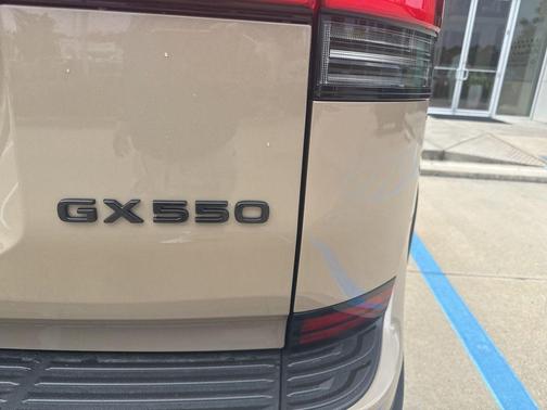 Earth 2026 Lexus GX 550 550 OVERTRAIL