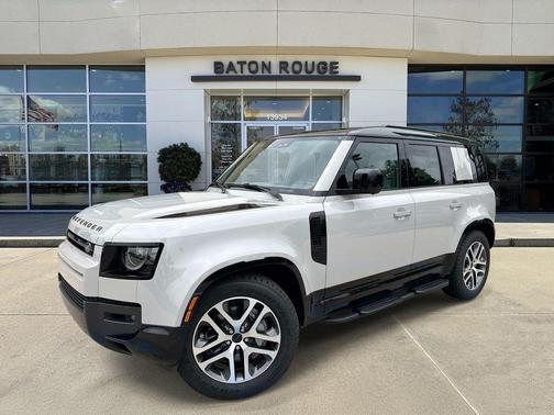 Borasco Grey 2026 Land Rover Defender P400 X-Dynamic SE
