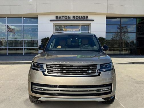 Batumi Gold 2026 Land Rover Range Rover P400 SE