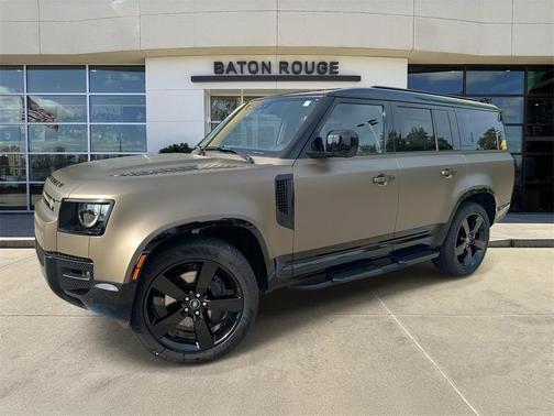 2025 Land Rover Defender P400 X-Dynamic SE