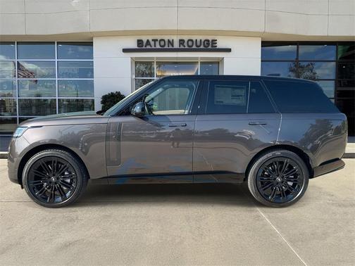 2025 Land Rover Range Rover P530 SE
