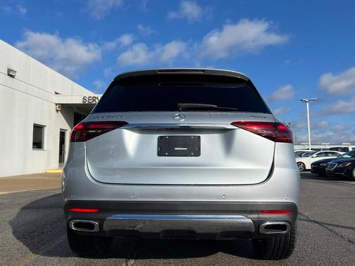 2025 Mercedes-Benz GLE 450e 4MATIC