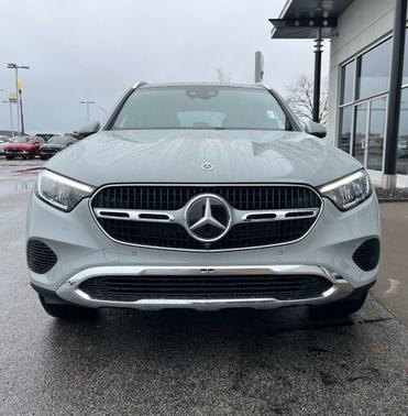 2026 Mercedes-Benz GLC 300 
