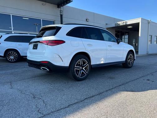 2025 Mercedes-Benz GLC 350e Base 4MATIC