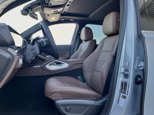 2025 Mercedes-Benz GLE 450e 