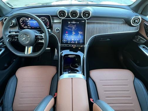 2023 Mercedes-Benz GLC 300 