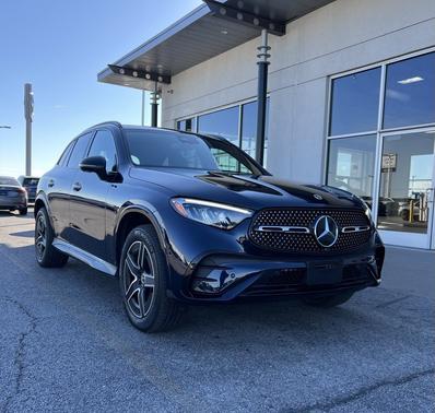 2023 Mercedes-Benz GLC 300 