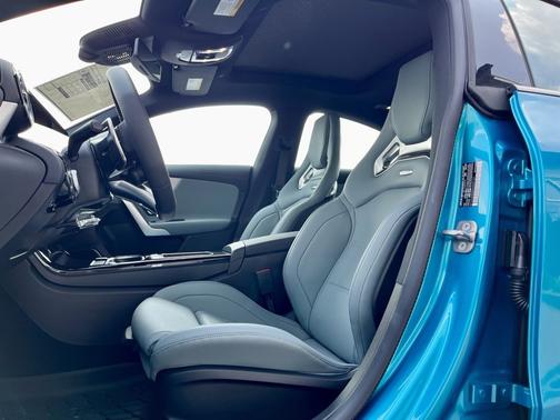 2025 Mercedes-Benz AMG CLA 35 4MATIC