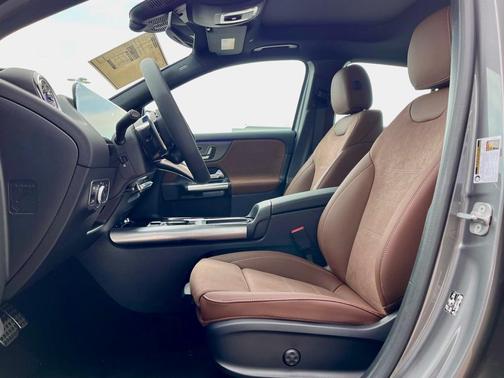 2025 Mercedes-Benz AMG GLA 35 Base