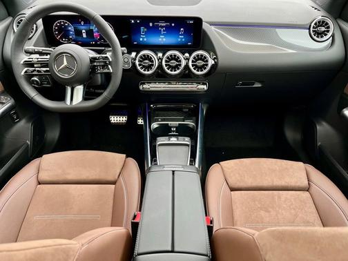 2025 Mercedes-Benz GLA 250 