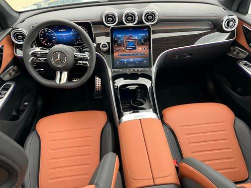 2025 Mercedes-Benz GLC 350e Base 4MATIC