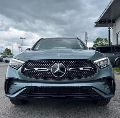 2025 Mercedes-Benz GLC 350e Base 4MATIC