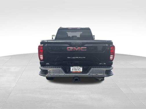 2022 GMC Sierra 2500 SLE