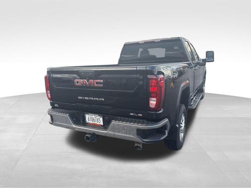 2022 GMC Sierra 2500 SLE