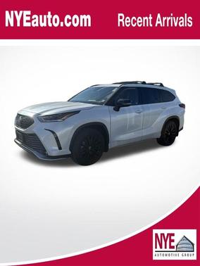 2023 Toyota Highlander XSE