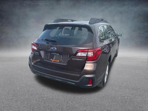 Cinnamon Brown Pearl 2019 Subaru Outback 2.5i