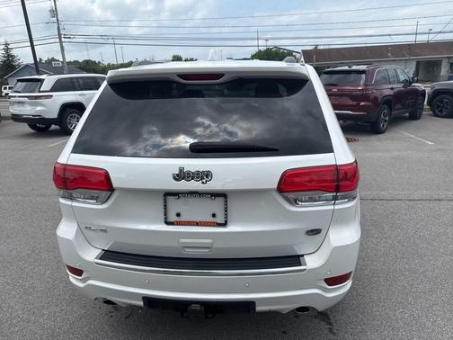 2021 Jeep Grand Cherokee Overland