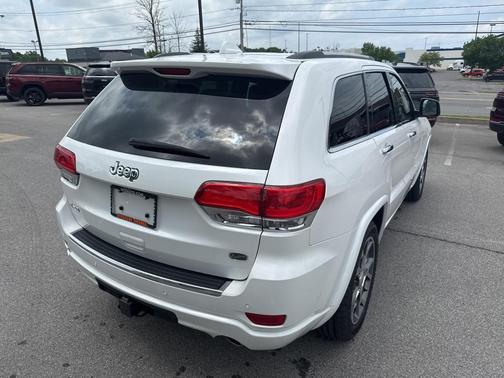 2021 Jeep Grand Cherokee Overland