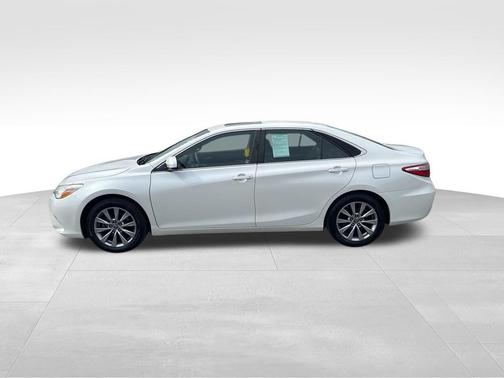 2015 Toyota Camry XLE