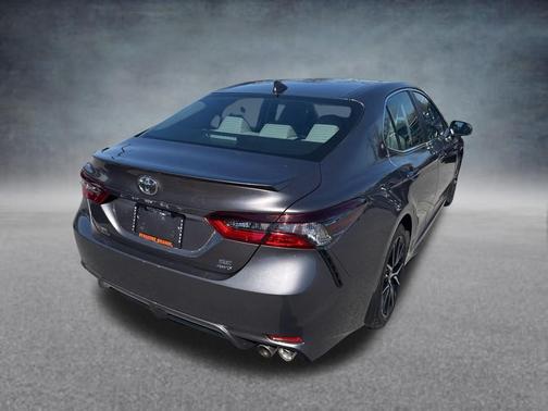 Predawn Gray Mica 2024 Toyota Camry SE