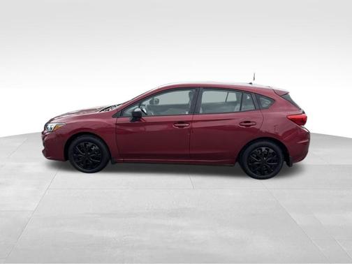Crimson Red Pearl 2019 Subaru Impreza 2.0i