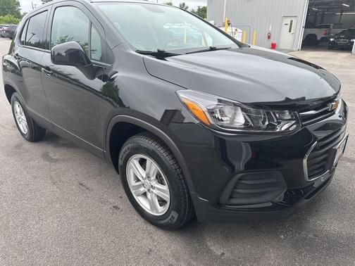 2022 Chevrolet Trax LS