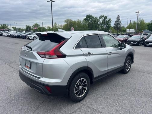 2022 Mitsubishi Eclipse Cross ES