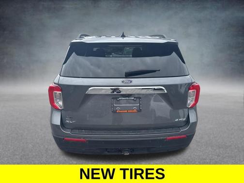 Gray Metallic 2023 Ford Explorer XLT