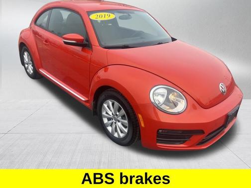 2019 Volkswagen Beetle 2.0T S