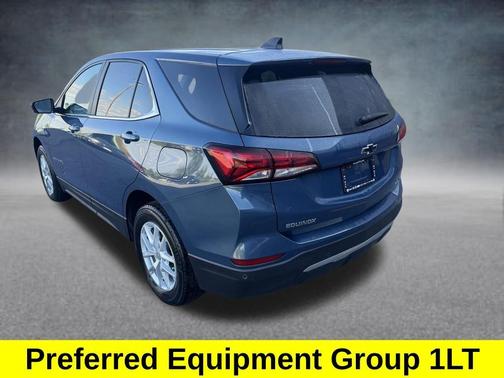 Lakeshore Blue 2024 Chevrolet Equinox LT