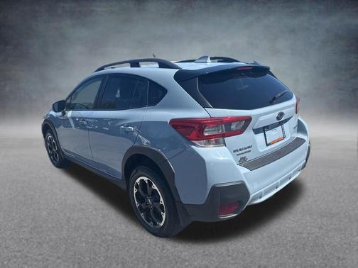 Cool-Gray Khaki 2021 Subaru Crosstrek Premium