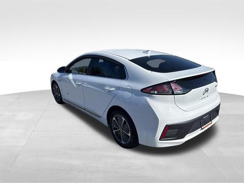 2020 Hyundai IONIQ Plug-In Hybrid SEL