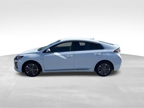 2020 Hyundai IONIQ Plug-In Hybrid SEL