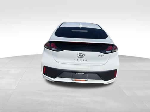 2020 Hyundai IONIQ Plug-In Hybrid SEL