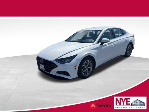 2022 Hyundai SONATA SEL