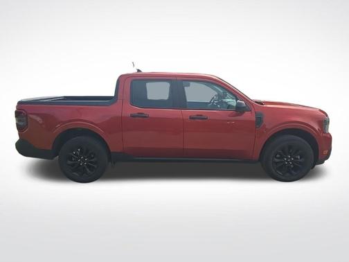 Chili Pepper Red 2024 Ford Maverick XLT