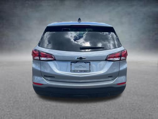 Sterling Gray Metallic 2023 Chevrolet Equinox LS