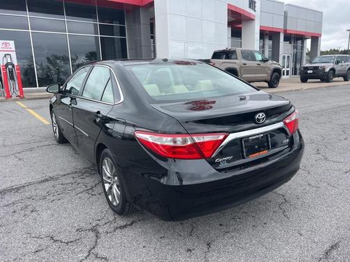 2017 Toyota Camry XLE