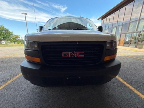 Summit White 2024 GMC Savana 3500 LS