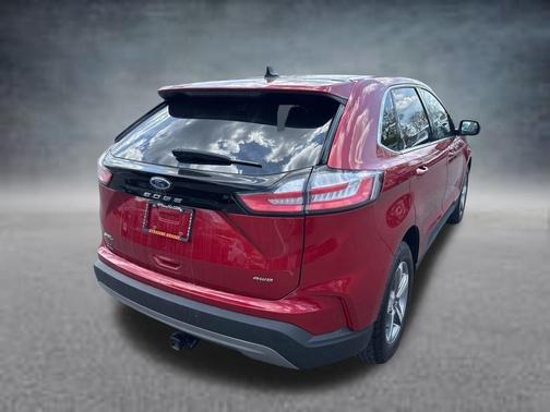 Red Metallic 2023 Ford Edge SEL