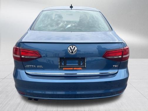 Silk Blue Metallic 2017 Volkswagen Jetta 1.8T SEL