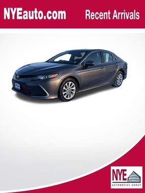 2022 Toyota Camry LE