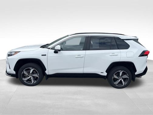 Ice 2023 Toyota RAV4 Prime SE
