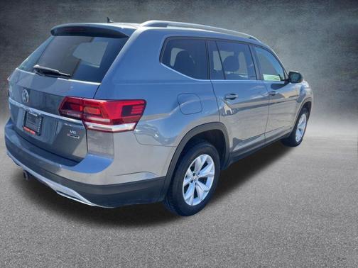 Platinum Gray Metallic 2019 Volkswagen Atlas 3.6L S
