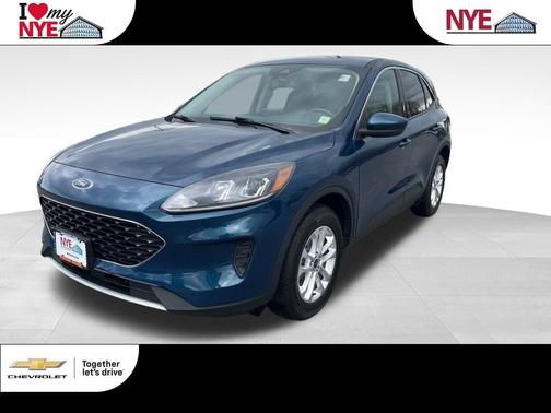 Green Metallic 2020 Ford Escape SE