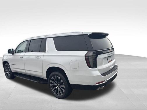 2025 Chevrolet Suburban High Country